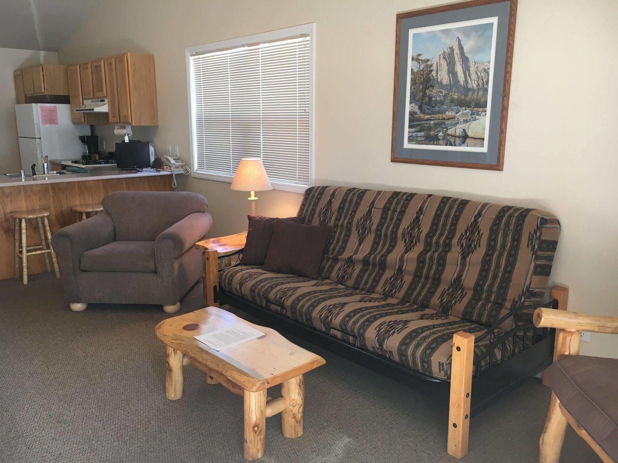 Mountain Landing Suites & Rv Park パゴサ・スプリングス エクステリア 写真