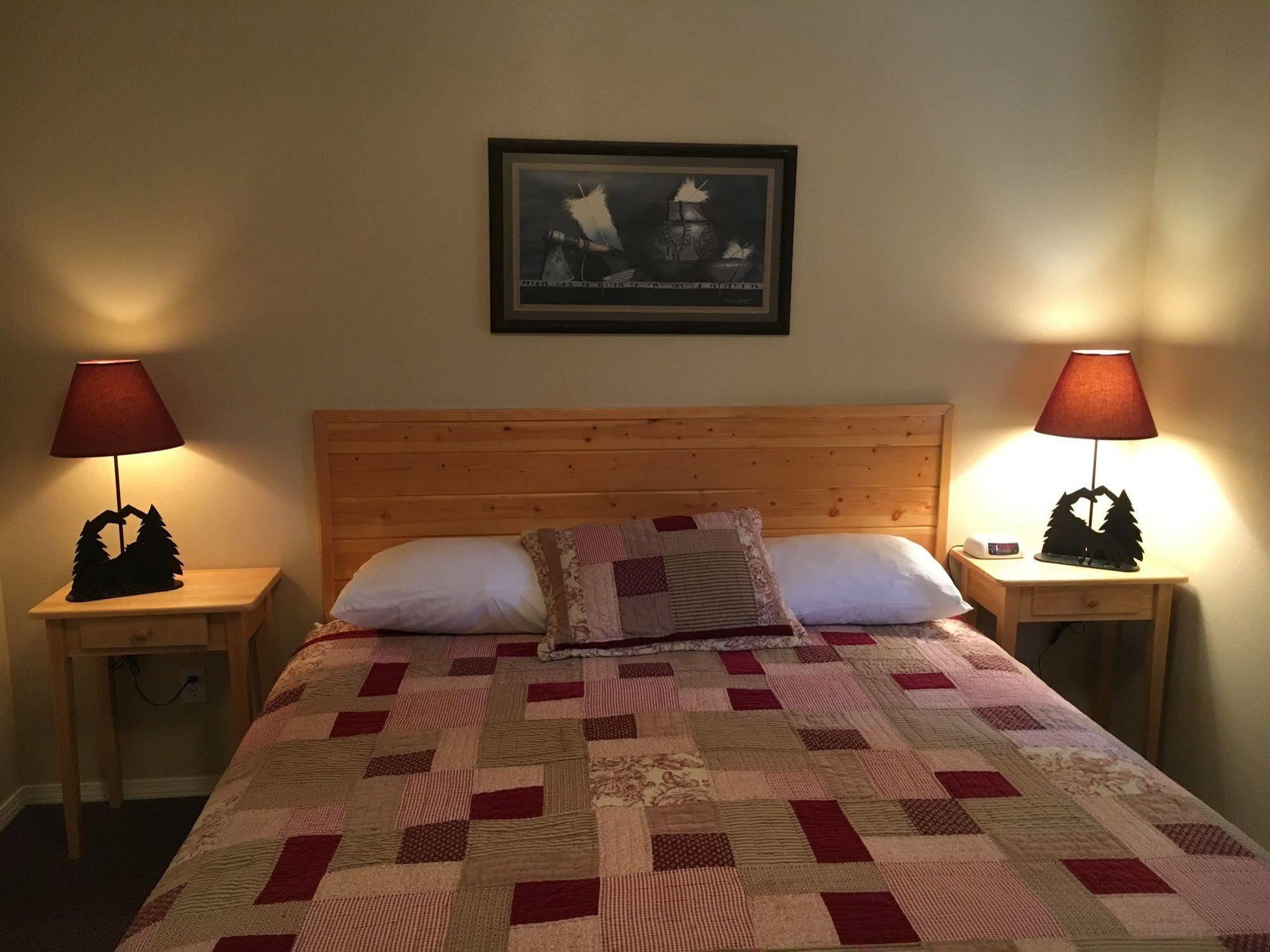 Mountain Landing Suites & Rv Park パゴサ・スプリングス エクステリア 写真